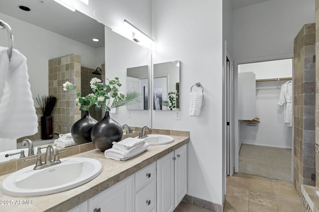 8270 N HAYDEN Road 2010, Scottsdale, AZ 85258