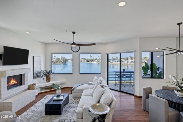 8270 N HAYDEN Road 2010, Scottsdale, AZ 85258