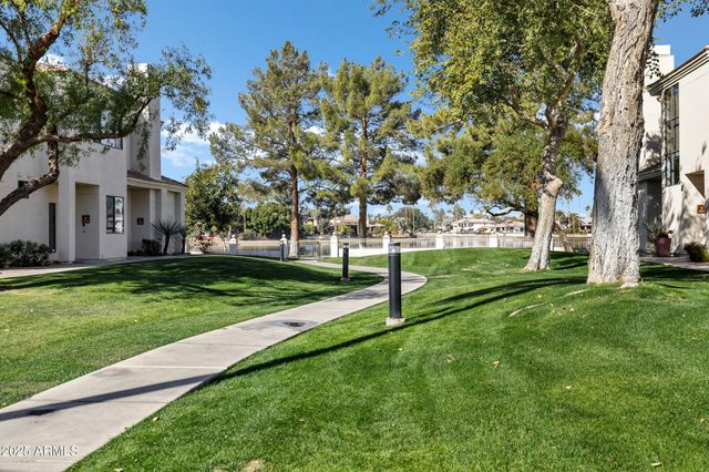 8270 N HAYDEN Road 2010, Scottsdale, AZ 85258