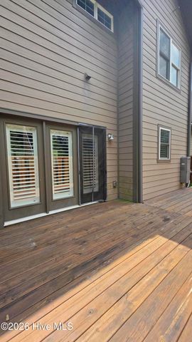 129 Pinebranch Court, Southern Pines, NC 28387