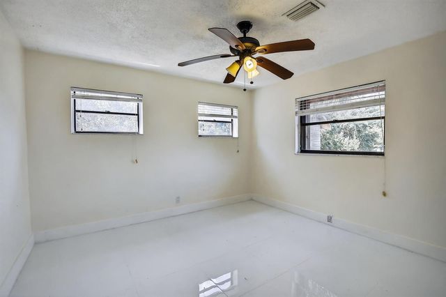 8201 SW 57th Street, Davie, FL 33328