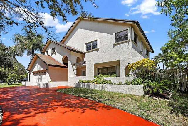 8201 SW 57th Street, Davie, FL 33328