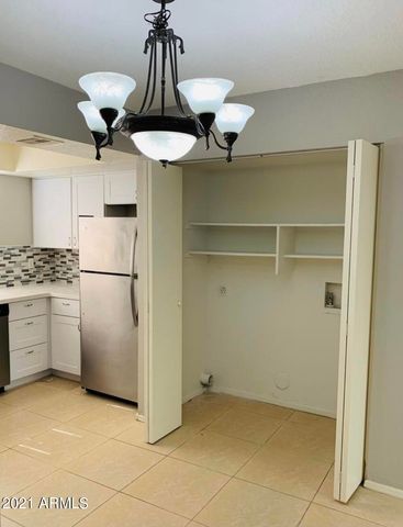 1542 W SAHUARO Drive 4, Phoenix, AZ 85029