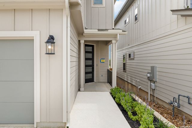 105 Tribus, San Antonio, TX 78238