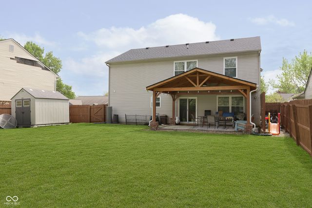 266 E Pine Ridge Drive, Westfield, IN 46074