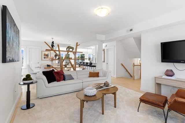 9 Greene St 2, Somerville, MA 02143