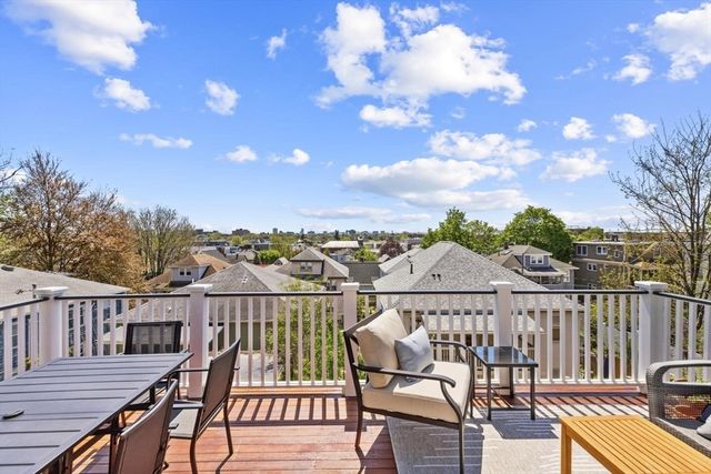 9 Greene St 2, Somerville, MA 02143