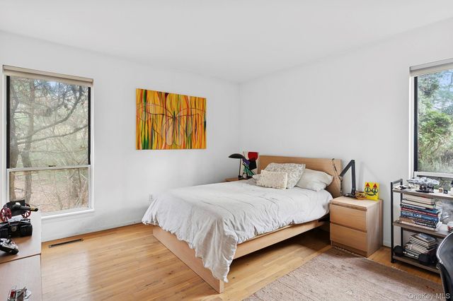 54 Fox Hunt, Amagansett, NY 11930