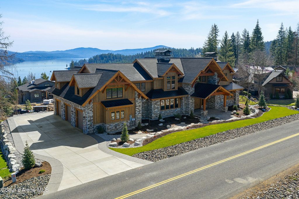 2347 S Espinazo Dr, Coeur d'Alene, ID 83814