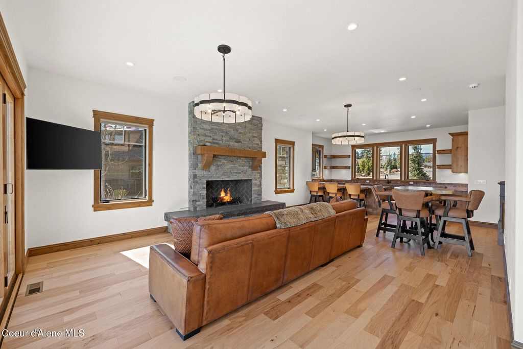 2347 S Espinazo Dr, Coeur d'Alene, ID 83814 photo 19