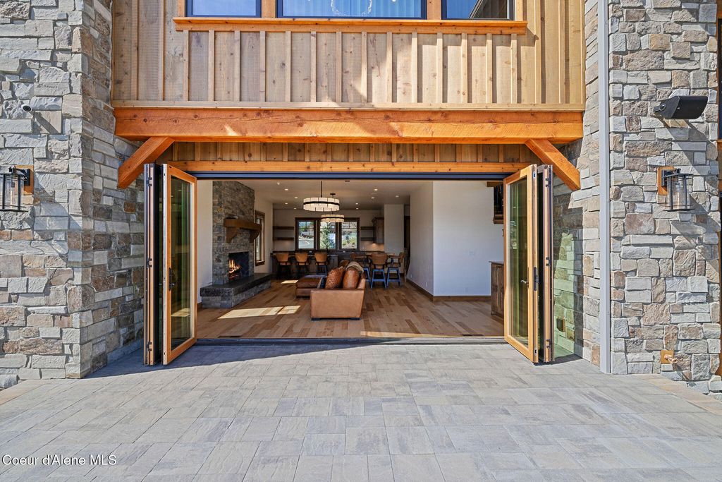 2347 S Espinazo Dr, Coeur d'Alene, ID 83814 photo 20