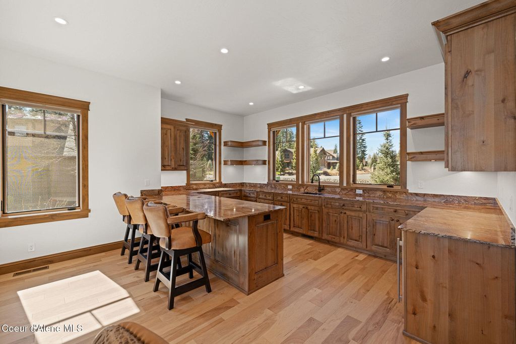 2347 S Espinazo Dr, Coeur d'Alene, ID 83814 photo 22