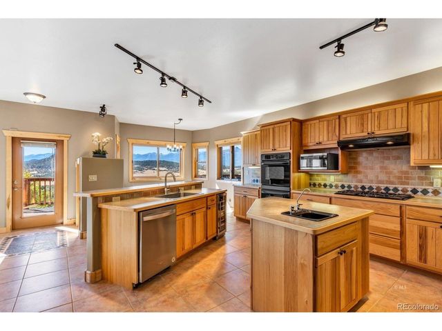 581 Corral, Cotopaxi, CO 81223