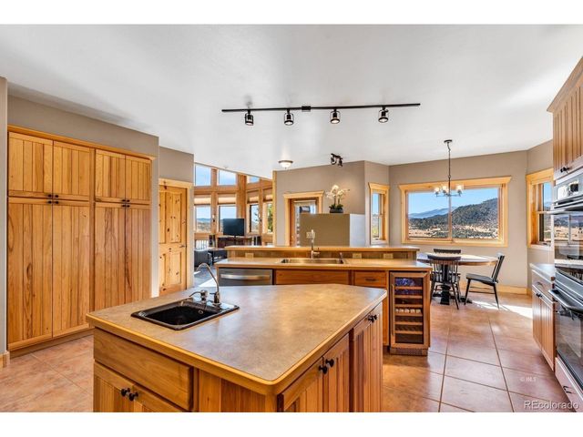 581 Corral, Cotopaxi, CO 81223