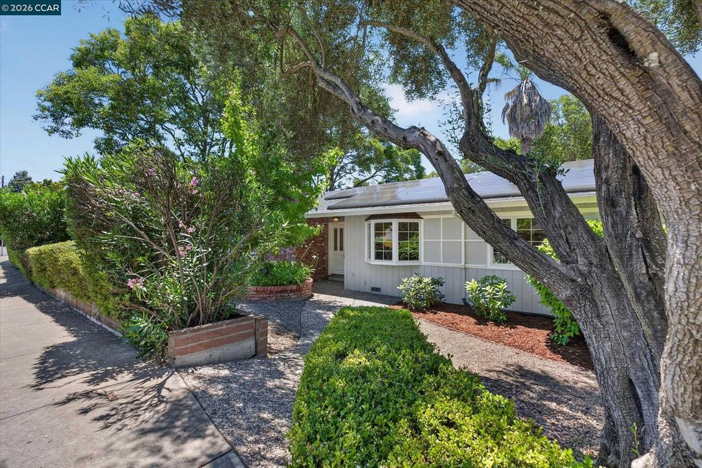 599 Silverado Dr, Lafayette, CA 94549
