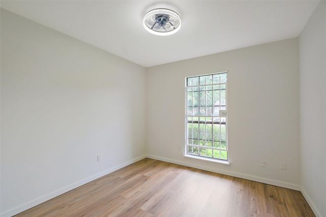 5007 Ridgecreek Drive, Houston, TX 77053