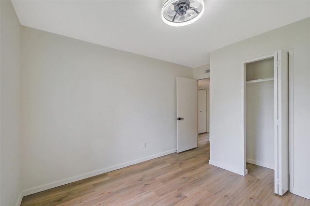 5007 Ridgecreek Drive, Houston, TX 77053