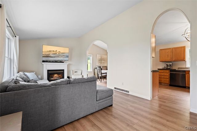 4615 Broad Road, Onondaga, NY 13215