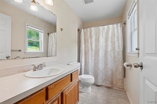 4615 Broad Road, Onondaga, NY 13215