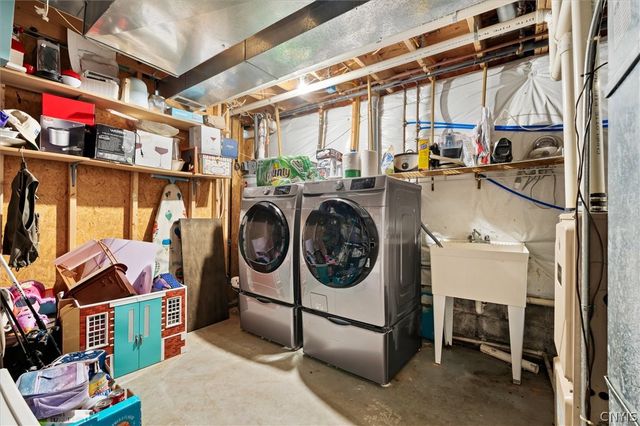 4615 Broad Road, Onondaga, NY 13215