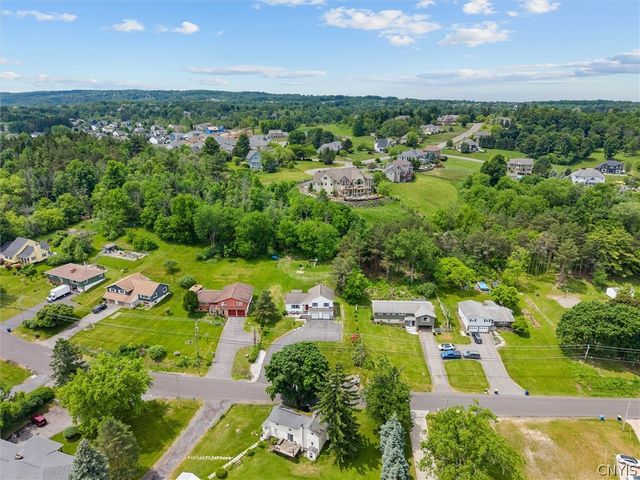 4615 Broad Road, Onondaga, NY 13215