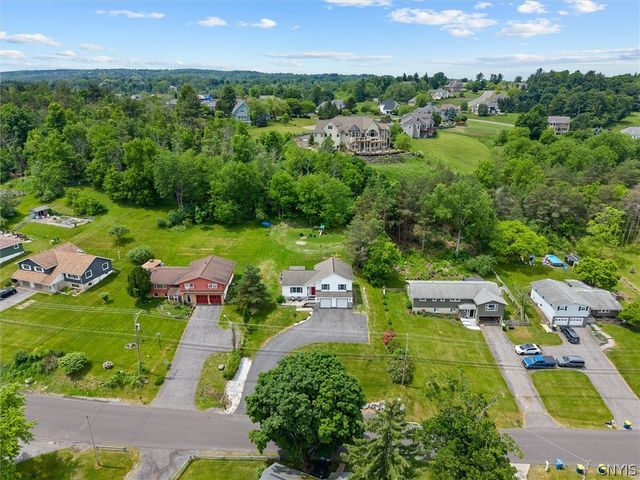 4615 Broad Road, Onondaga, NY 13215