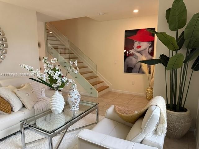 3400 W 92nd Pl, Hialeah, FL 33018