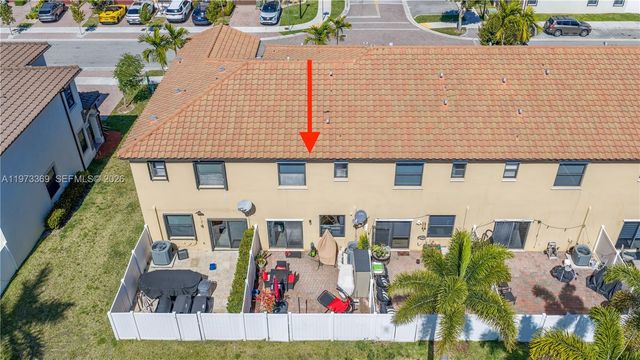 3400 W 92nd Pl, Hialeah, FL 33018