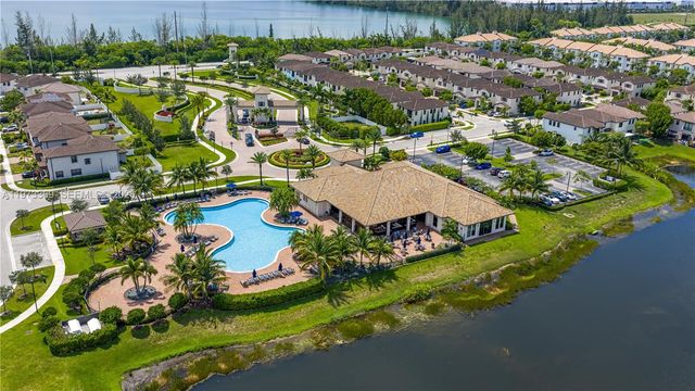 3400 W 92nd Pl, Hialeah, FL 33018