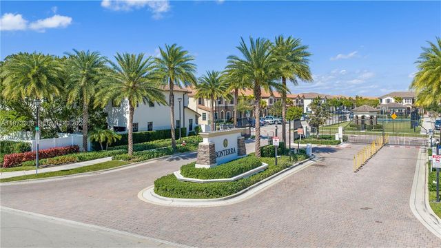 3400 W 92nd Pl, Hialeah, FL 33018