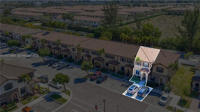 3400 W 92nd Pl, Hialeah, FL 33018