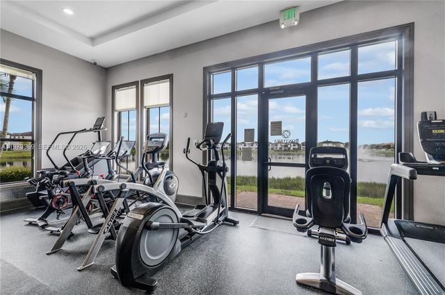 3400 W 92nd Pl, Hialeah, FL 33018