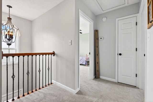 3743 Fox Hole Dr, Clarksville, TN 37040