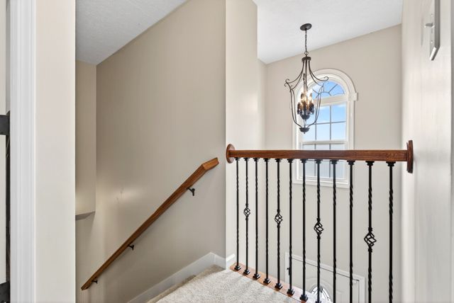 3743 Fox Hole Dr, Clarksville, TN 37040