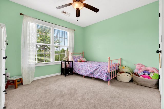 3743 Fox Hole Dr, Clarksville, TN 37040