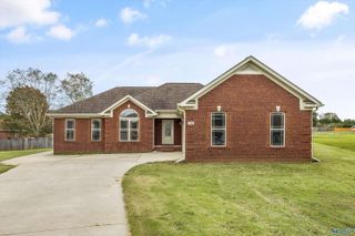 104 Louise Taylor Circle, Huntsville, AL 35811