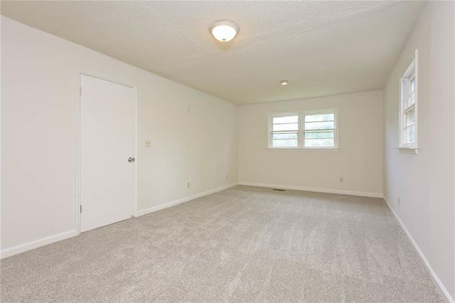 192 Sun Valley Drive, Macon, GA 31211