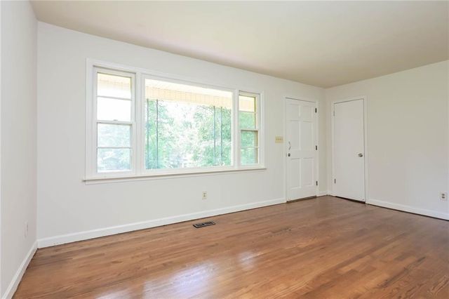 192 Sun Valley Drive, Macon, GA 31211