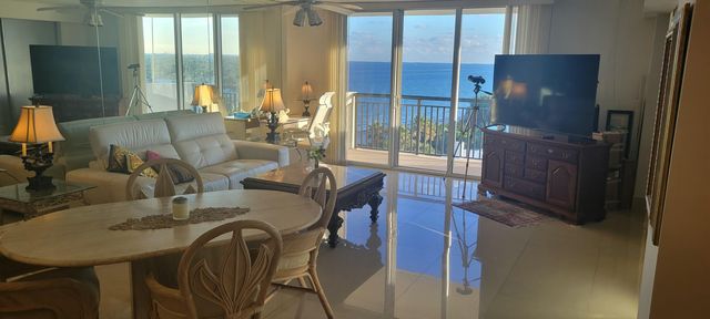 1147 Hillsboro Mile 1006, Hillsboro Beach, FL 33062