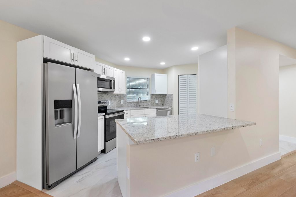 6855 W Broward Boulevard 112, Plantation, FL 33317