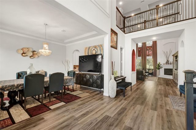 13236 Tracewood Hills Lane, Houston, TX 77044