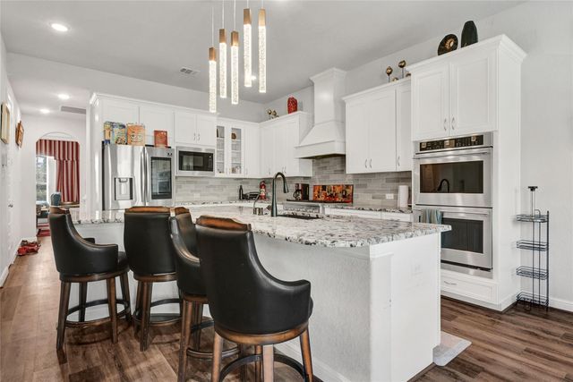 13236 Tracewood Hills Lane, Houston, TX 77044