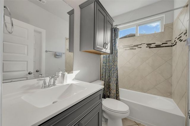 13236 Tracewood Hills Lane, Houston, TX 77044