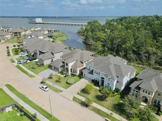 13236 Tracewood Hills Lane, Houston, TX 77044