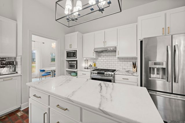 2933 Sarpy Ave, Baton Rouge, LA 70820