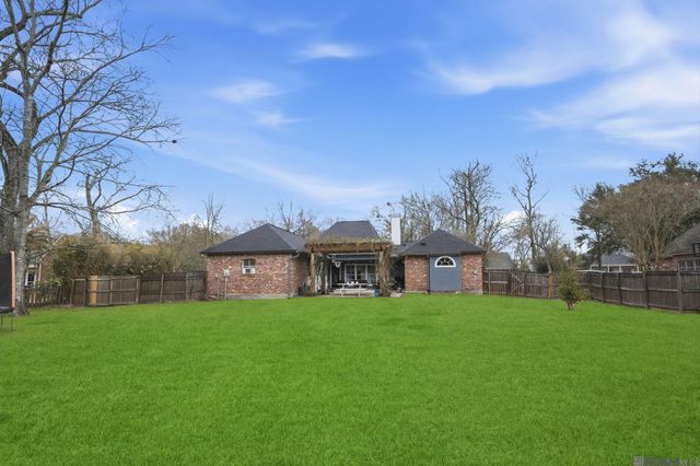 2933 Sarpy Ave, Baton Rouge, LA 70820