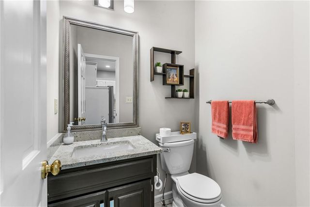 13400 W 116th Terrace, Overland Park, KS 66210