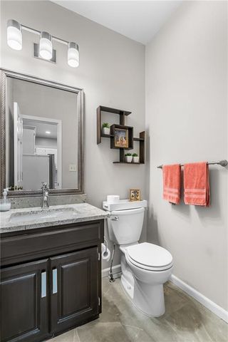 13400 W 116th Terrace, Overland Park, KS 66210