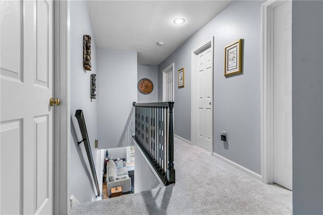 13400 W 116th Terrace, Overland Park, KS 66210