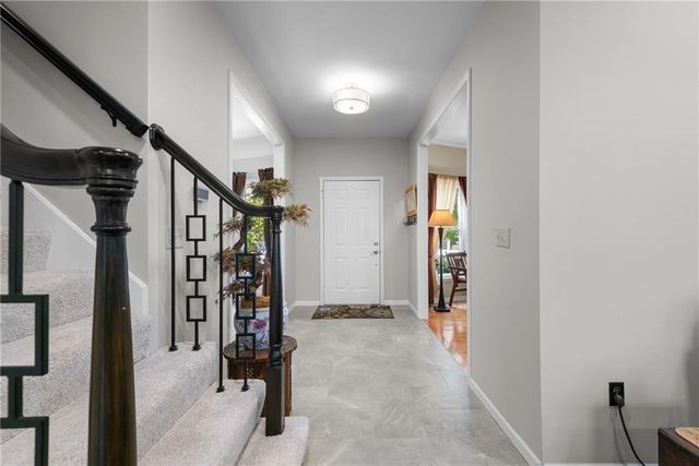 13400 W 116th Terrace, Overland Park, KS 66210